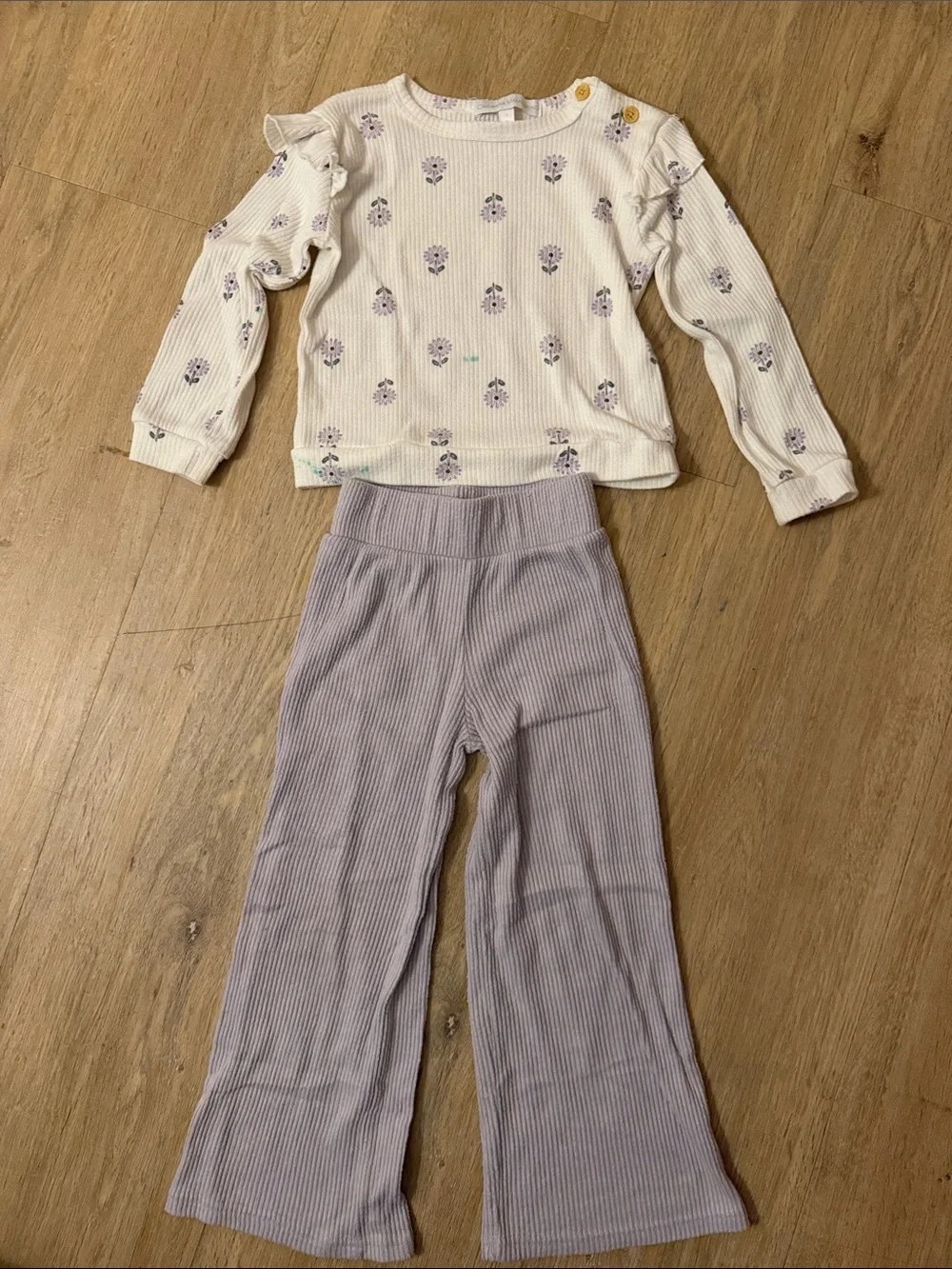 Catherine Malandrino Cream Floral Top and Lavender Ribbed Pajama Set